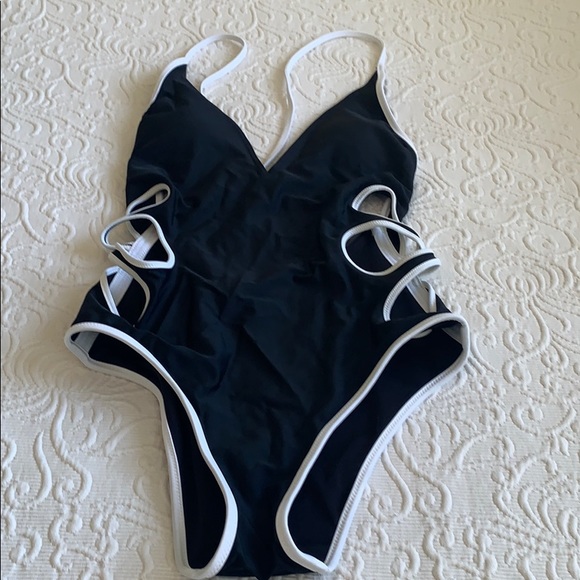 aerie white swimsuit